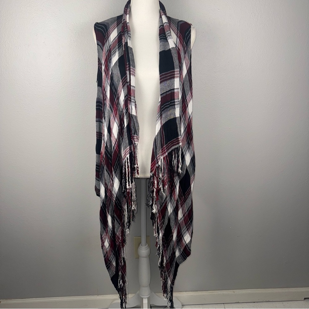 Altar'd State M Red Black Plaid Sleeveless Cardigan Fringe Rustic Boho Grunge - Picture 1 of 8